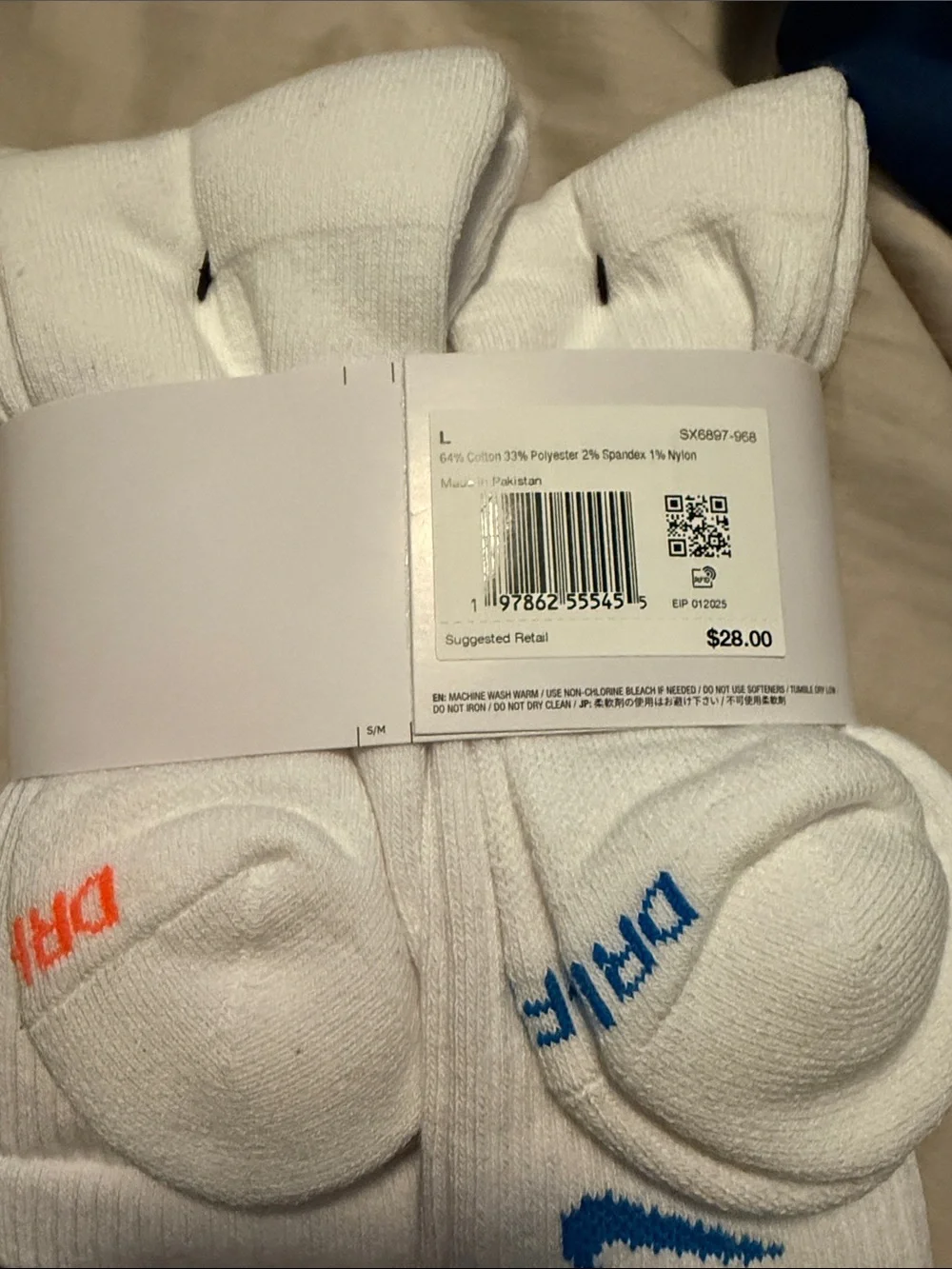 Nike Everyday Plus White Athletic Cushioned Socks 6 pack (Unisex)